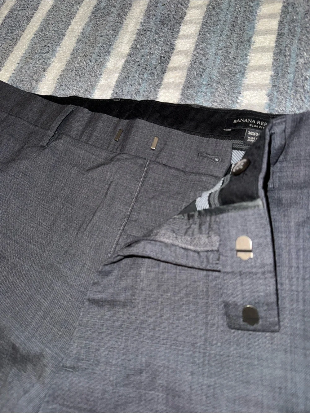 Banana Republic Men's Charcoal Slim Fit Wool Dress Pants 36x34 Straight Leg